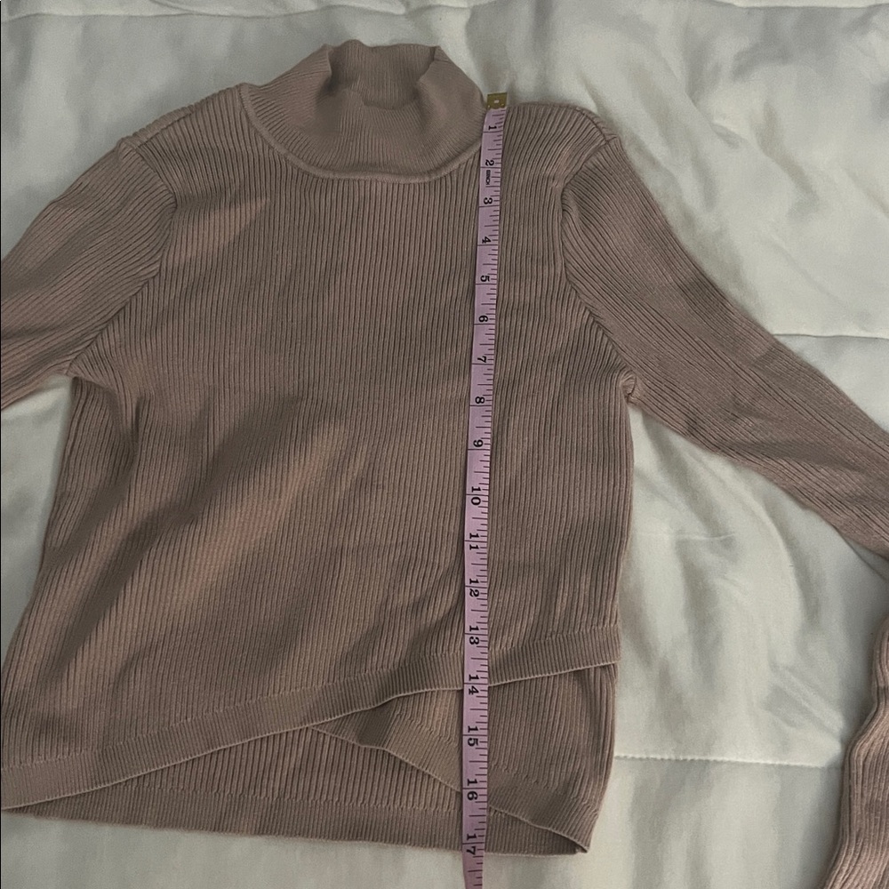 Kendall & Kylie Taupe Ribbed Knit Top - Picture 6 of 6